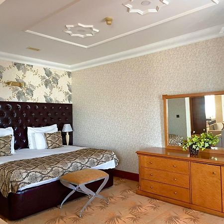 Grand Hotel Europe Baku Exterior foto